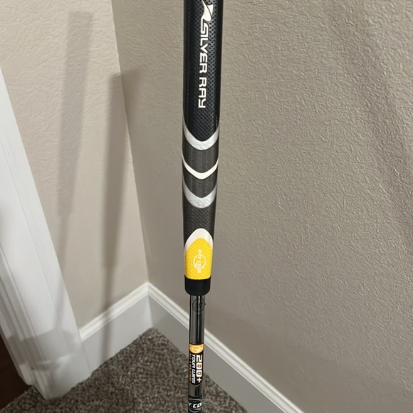 Silver Ray Yellow Putter - Picture 3 of 4